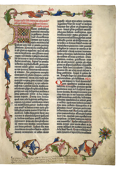 Mittelalterliche Handschrift in zwei Spalten