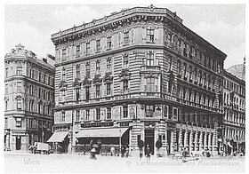 Schwarzweißfoto von einem Haus