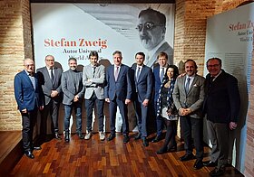 Gruppenfoto der Veranstalter*innen