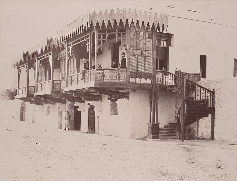 Foto eines Hauses in der Nähe von Kairo aus dem Jahr 1891.