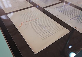 Zweig-Typoskript mit Korrekturen