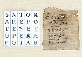 Grafik mit einer weißen Fläche und fünf Zeilen mit Buchstaben, daneben der Scan eines Papyrus mit denselben Buchstabenreihen.