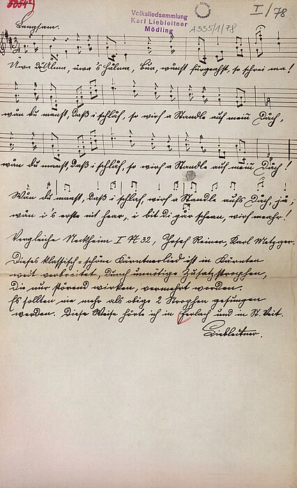 Notenblatt mit handschriftlichem Text.
