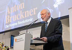 Dr. Thomas Leibnitz bei seiner Rede