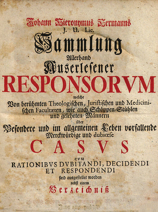 Bild eines Reponsorum mit rotem und schwarzem Text.
