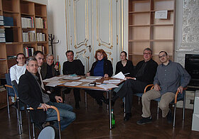 Gruppenbild der Literaturarchiv-Mitarbeiter*innen