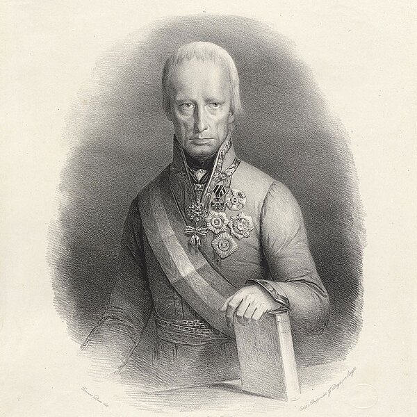 Schwarzweiß-Porträt von Kaiser Franz I. mit Buch